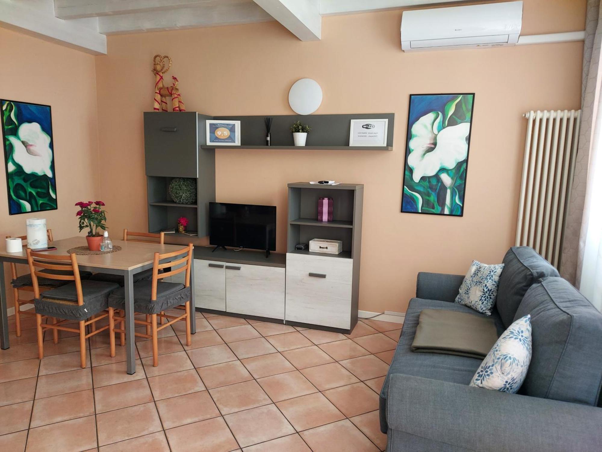 Borgo Vecchio *Dream* Apartment Lonato Bagian luar foto