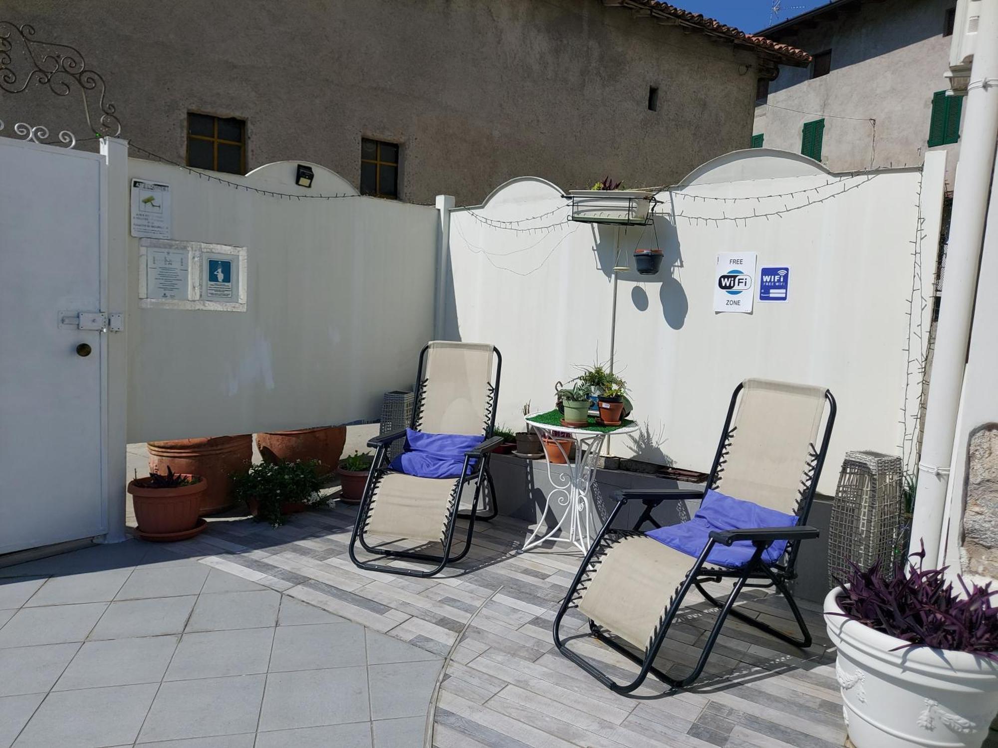 Borgo Vecchio *Dream* Apartment Lonato Bagian luar foto