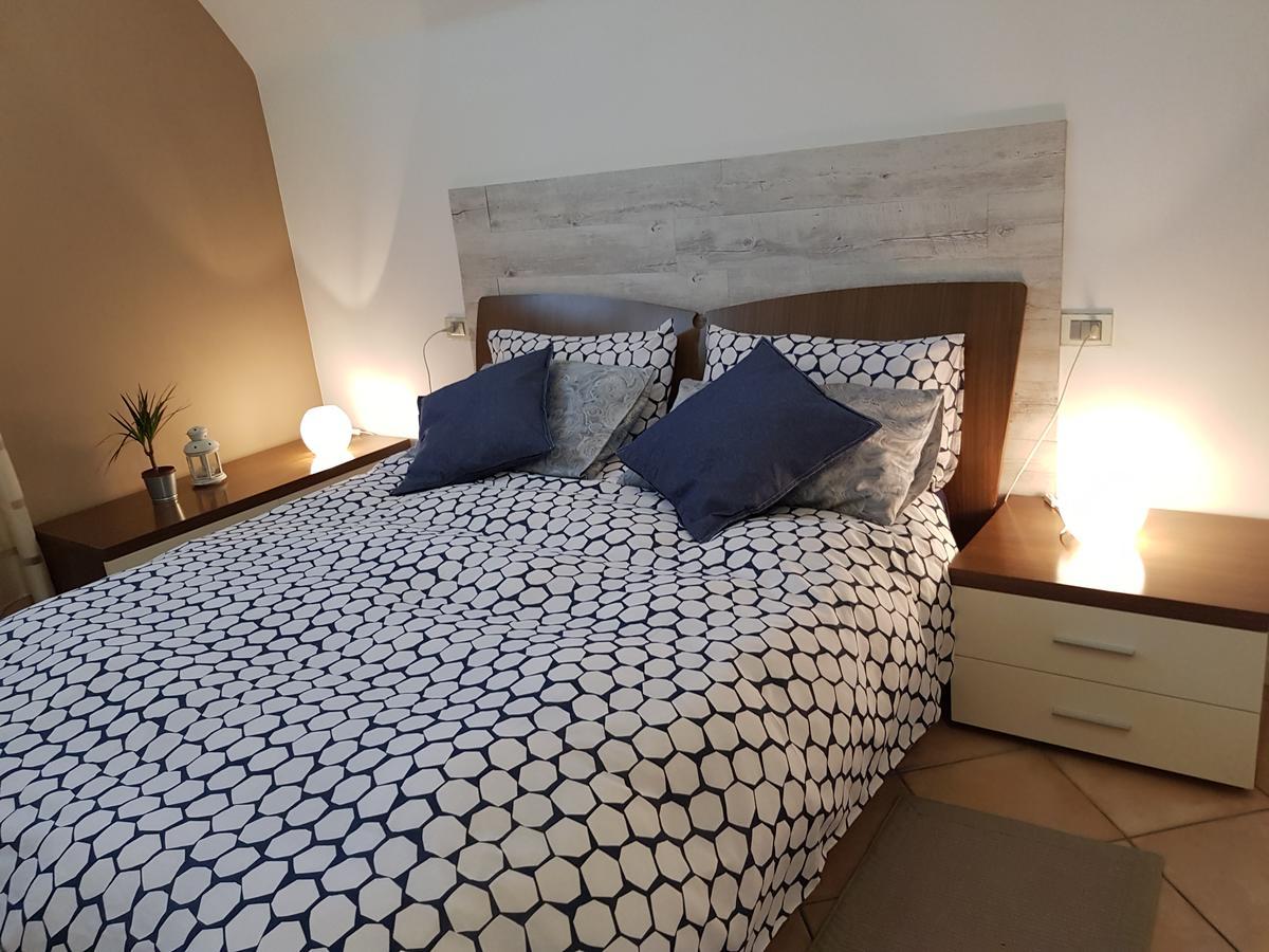 Borgo Vecchio *Dream* Apartment Lonato Bagian luar foto