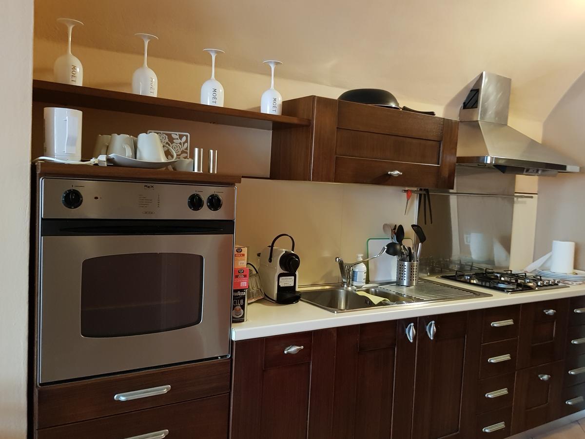 Borgo Vecchio *Dream* Apartment Lonato Bagian luar foto