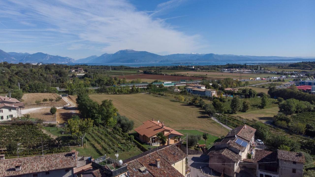 Borgo Vecchio *Dream* Apartment Lonato Bagian luar foto